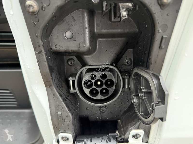 Furgoneta Renault 52kWh 150PK L2H1 Elektrisch...