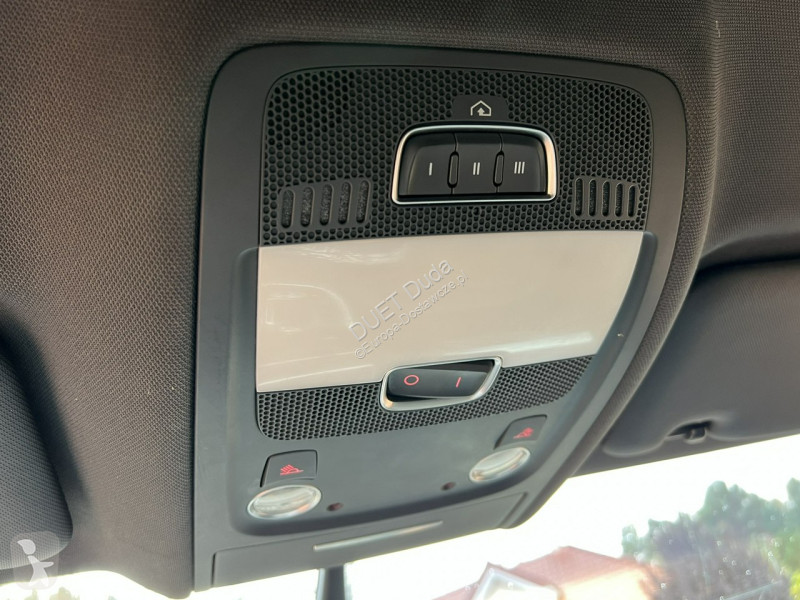 Véhicule utilitaire Audi SQ5