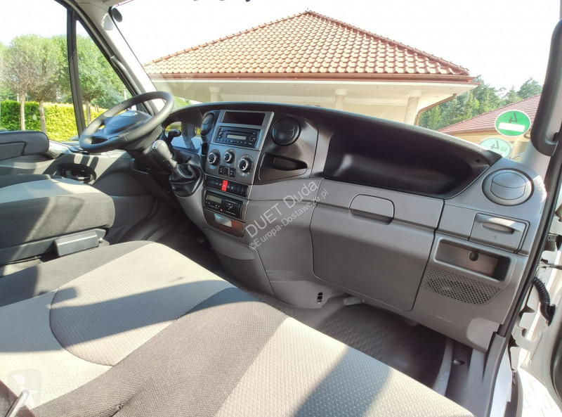 Furgoneta Iveco 70C18 V H