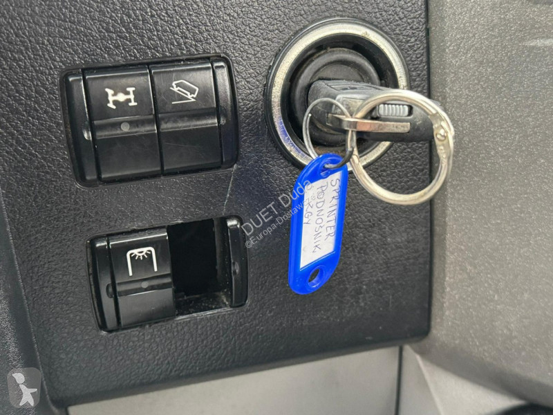 Veículo utilitário Mercedes