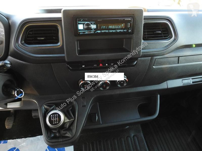 Autoutilitară Renault MASTER FURGON CHŁODNIA...