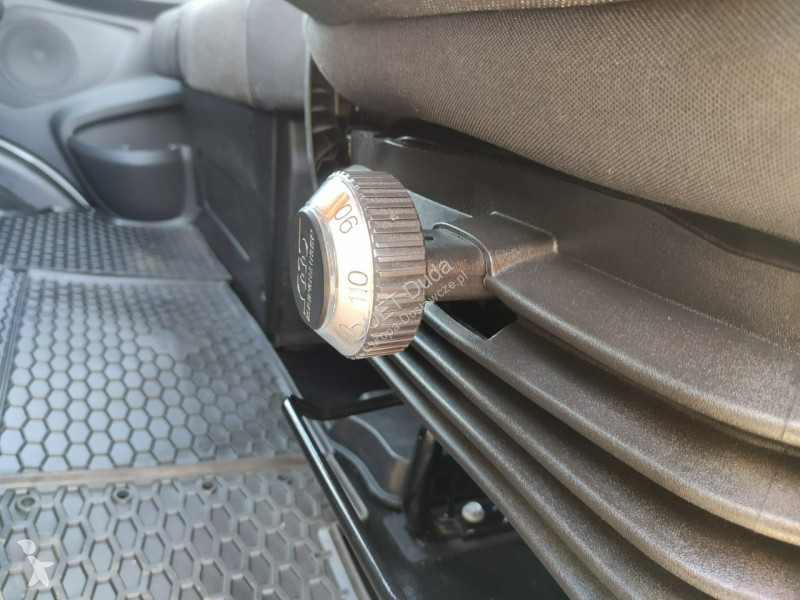 Autoutilitară Iveco 35C16 V