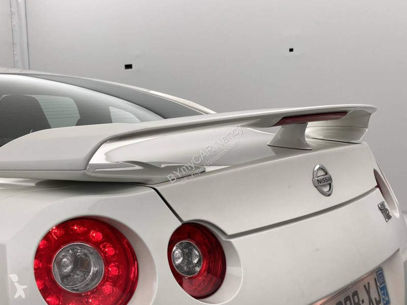 Autoutilitară Nissan GT-R 3.8 V6 530