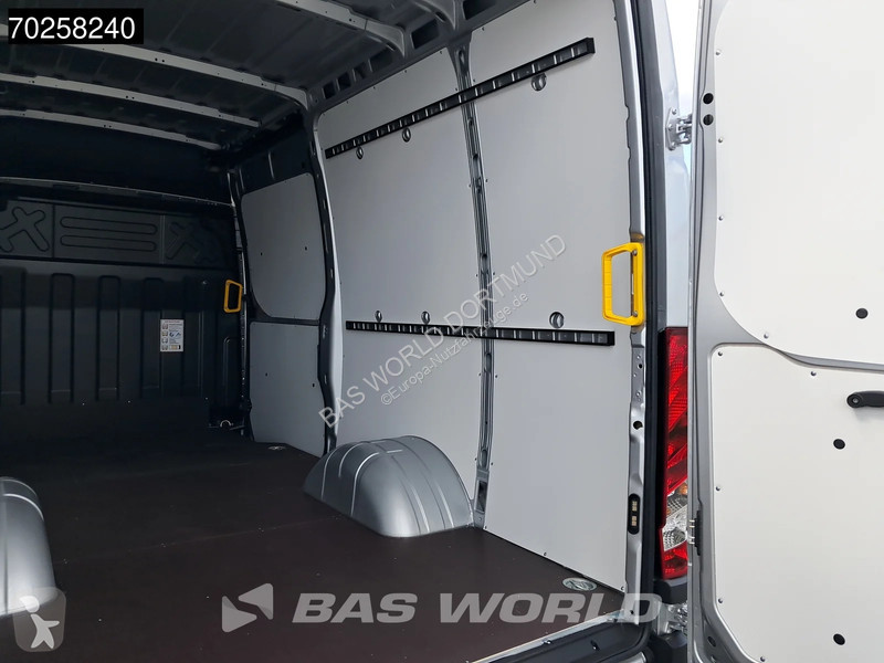 Nyttofordon Iveco 35C21 3.0L Automatik 2x...