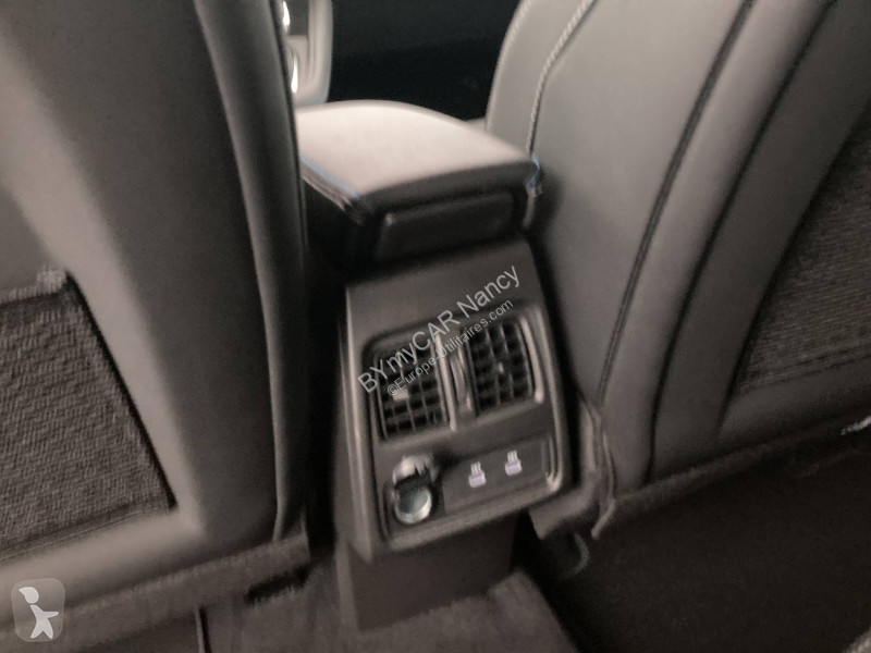 Veicolo commerciale Renault Captur E-Tech full...