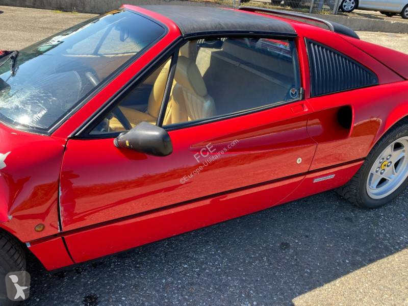 Autoutilitară Ferrari