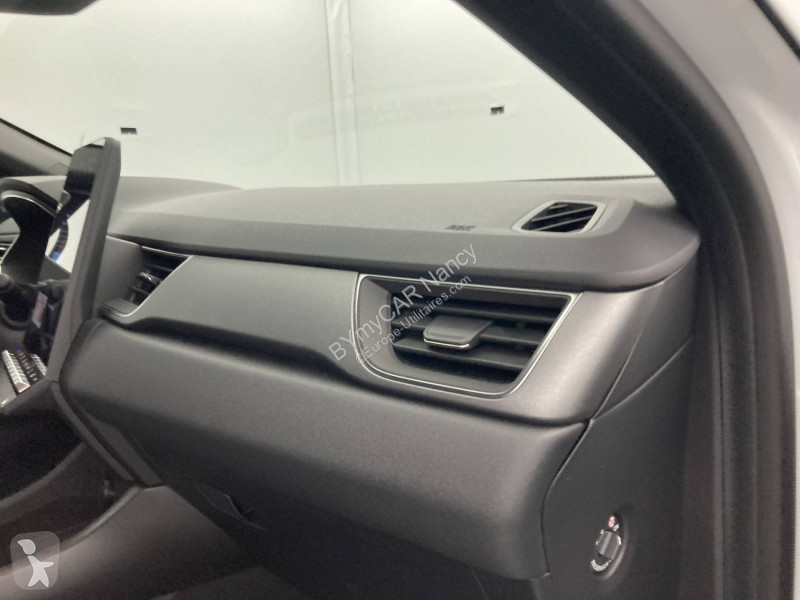 Veicolo commerciale Renault Captur E-Tech full...