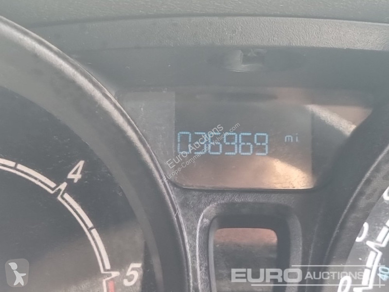 Autoutilitară Ford Courier