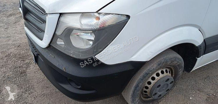 Furgoneta Mercedes