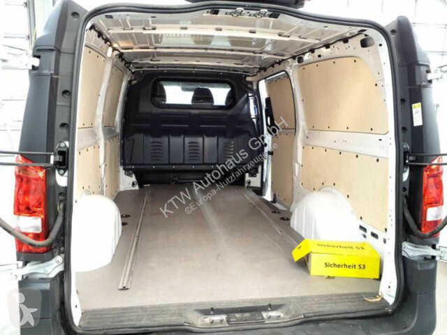 Furgoneta Mercedes Vito KA...
