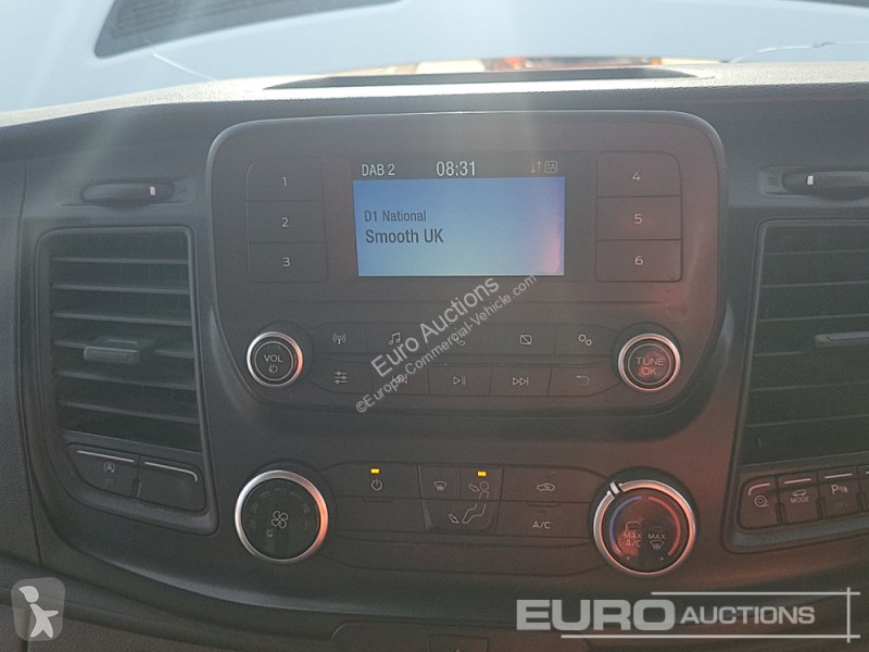 Autoutilitară Ford