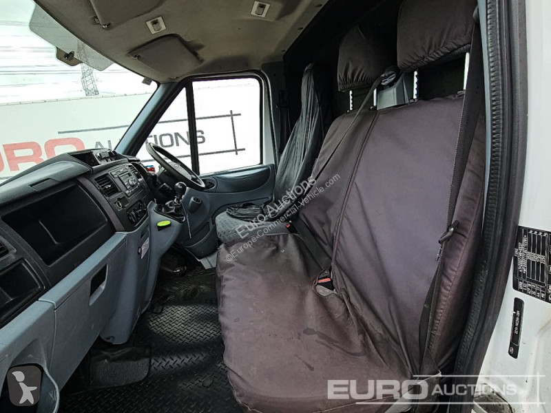 Véhicule utilitaire Ford