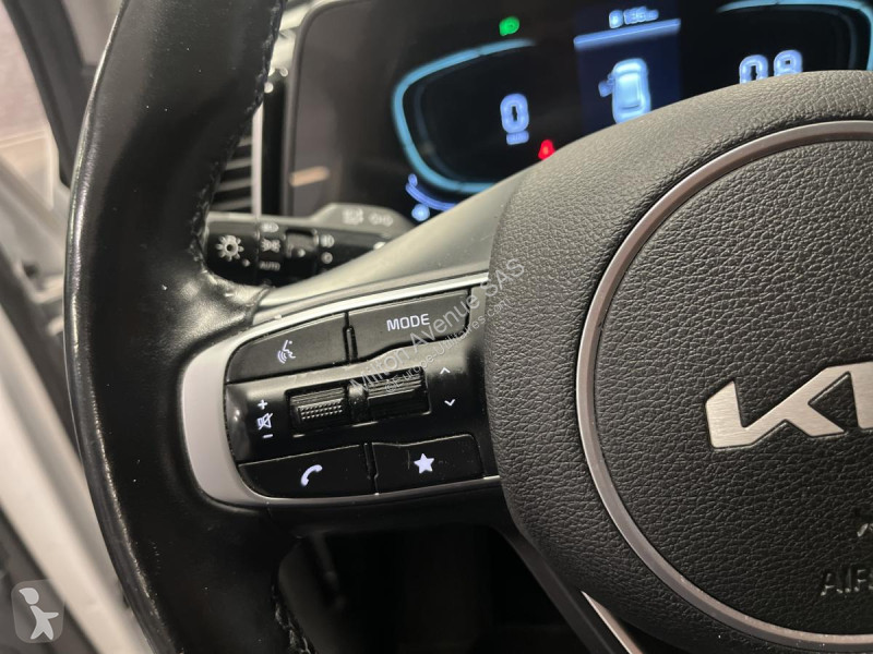 Samochód dostawczy KIA SPORTAGE 1.6 T-GDi MHEV...