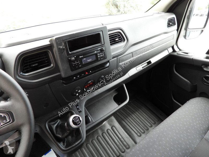 Лекотоварен автомобил Opel  MOVANO