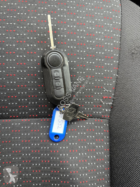Furgoneta Peugeot 2.2 HDI 165PK Laadklep...