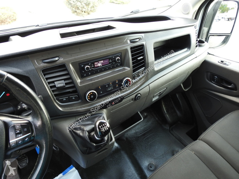 عربة نفعية Ford  TRANSIT