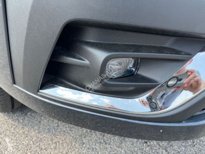 Furgoneta Renault L1H1 3T BLUE DCI 170 BVA9...