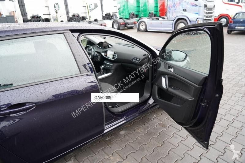 Samochód dostawczy Peugeot 308 1.5 BlueHDi ACTIVE