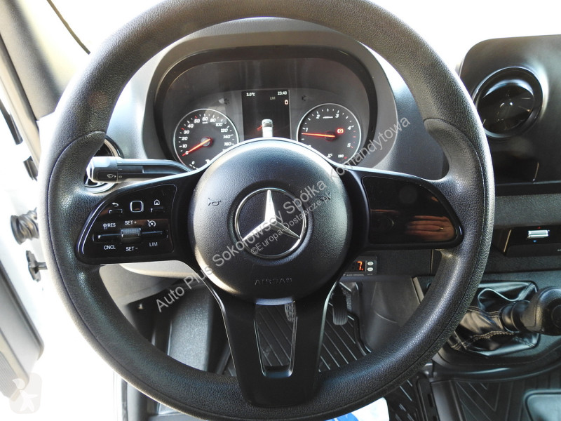 Samochód dostawczy Mercedes 2 ASTER