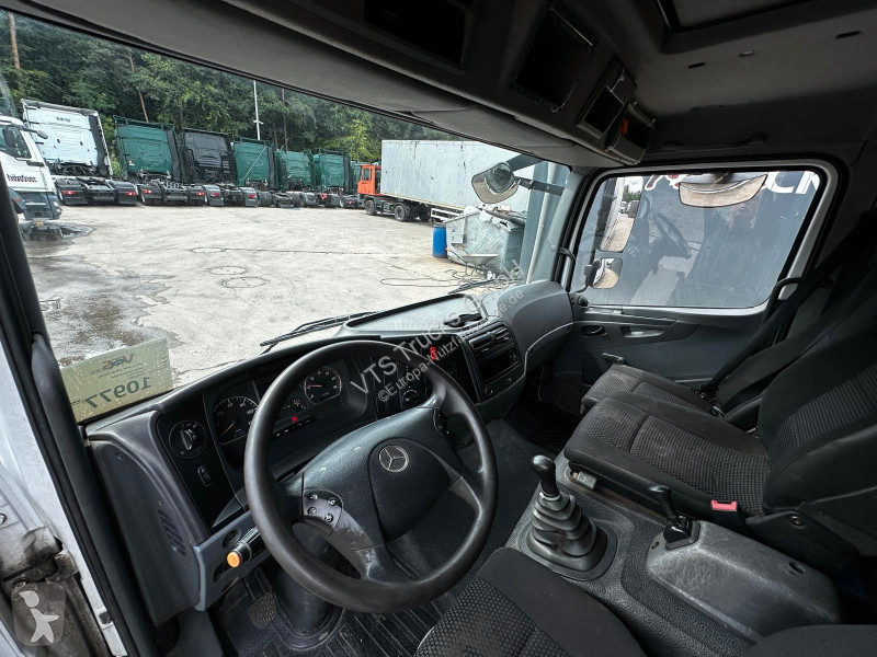 Veicolo commerciale Mercedes 816 4x2 Pritsche...