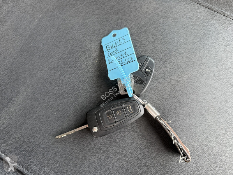 Véhicule utilitaire Ford 2.0 TDCI 130PK L2H2...
