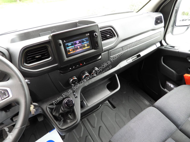 Коммерческий автомобиль Renault  MASTER