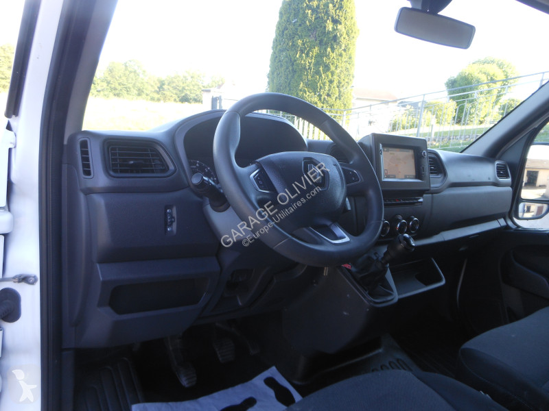 Véhicule utilitaire Renault Châssis Cabine...