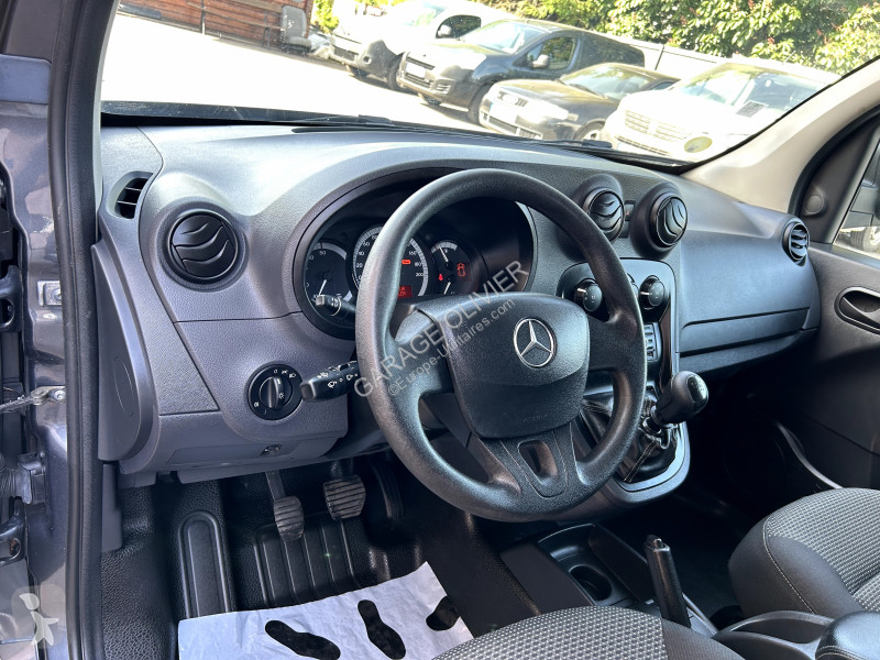 Véhicule utilitaire Mercedes Long 109 1.5 CDI...