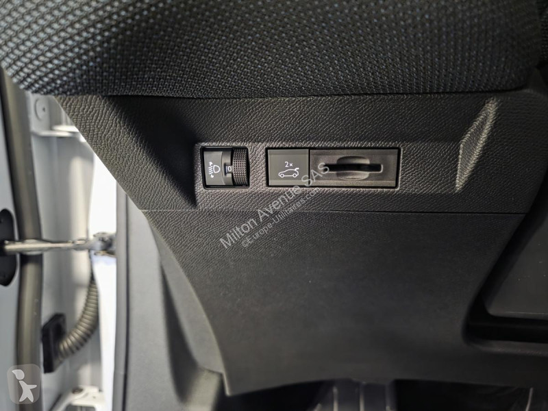 Furgoneta Citroën C5 AIRCROSS 1.2i Hybride...