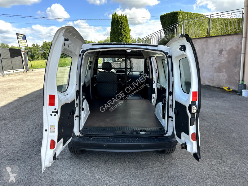 Véhicule utilitaire Renault Maxi Grand Volume...