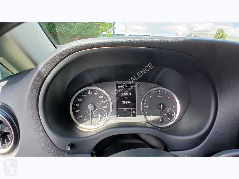 عربة نفعية Mercedes 119 CDI Mixto Long