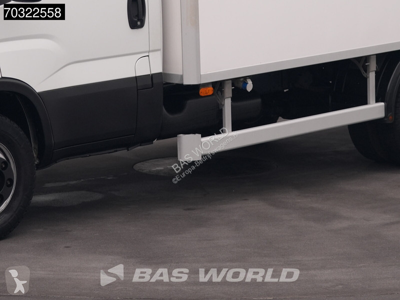 Véhicule utilitaire Iveco 70C18 3.0L Lamberet...