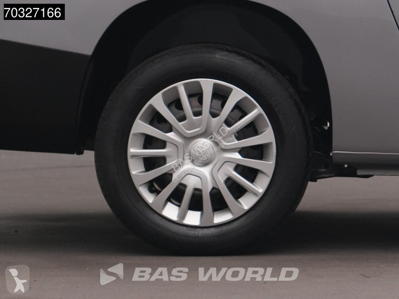 عربة نفعية Toyota Benzine L2H1 Navi Airco...