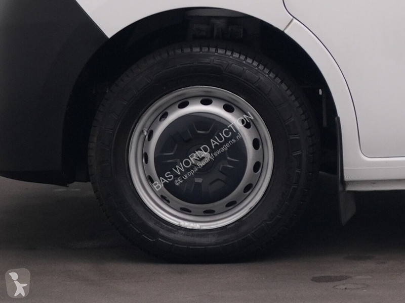 Haszongépjármű Renault 135PK