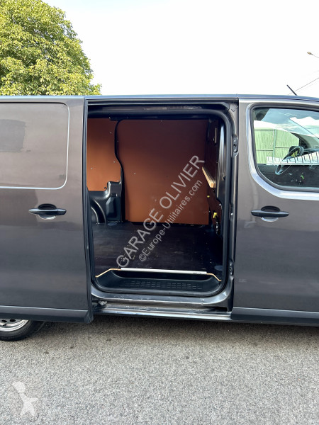 Furgoneta Peugeot Standard 2.0 Bluehdi 145 Premium