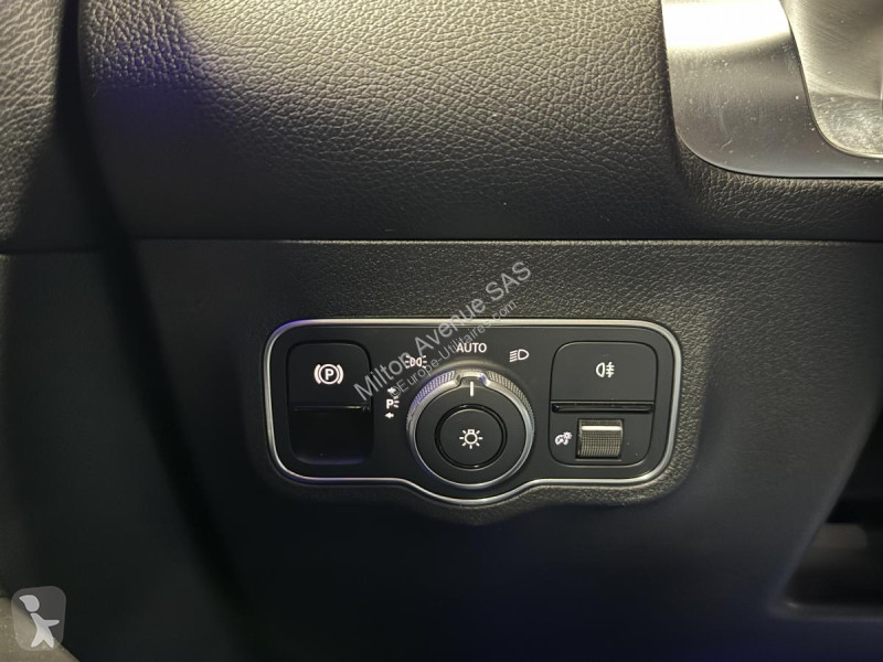Mercedes GLB 200 d - BV 8G-DCT  AMG Line...