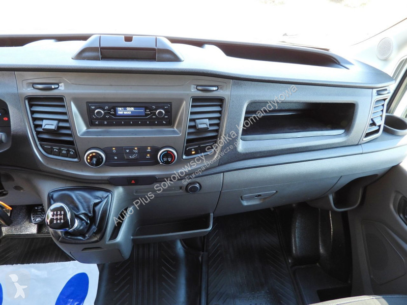 Samochód dostawczy Ford  TRANSIT