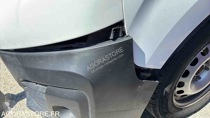 Véhicule utilitaire Peugeot EXPERT