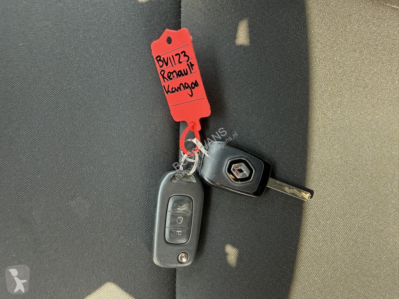 Samochód dostawczy Renault E-Tech 45kWh 122PK...