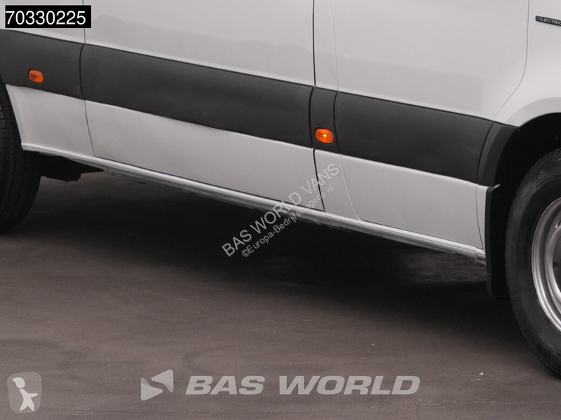 Furgoneta Mercedes 112 L2H2 100% Elektrisch...