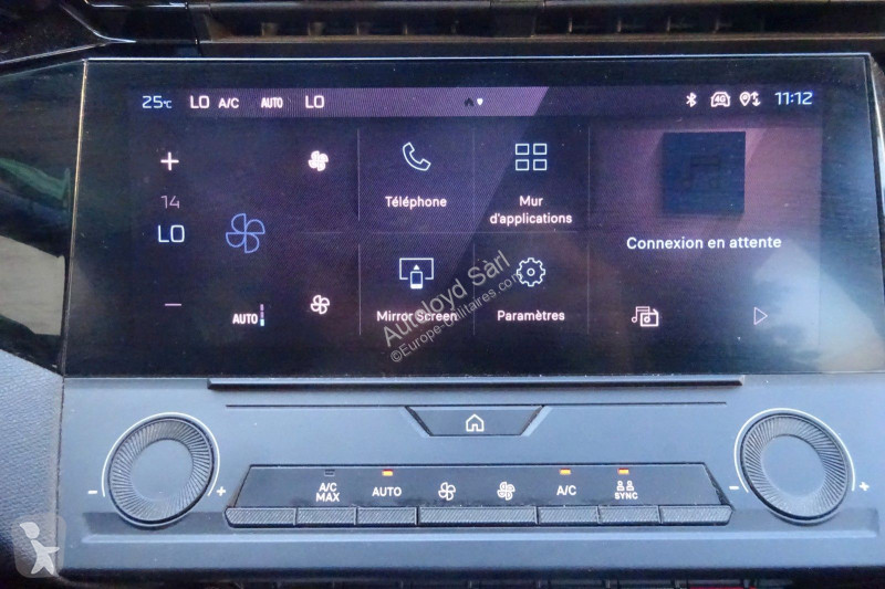 عربة نفعية Peugeot BREAK 1,5 HDI 131