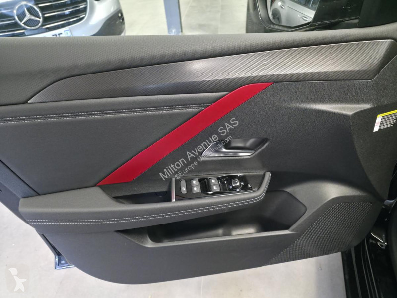 Véhicule utilitaire Opel ASTRA Hybrid - 180 -...