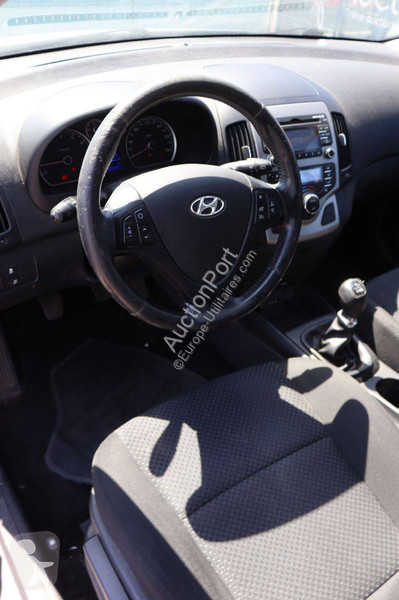 Samochód dostawczy Hyundai  I30CW
