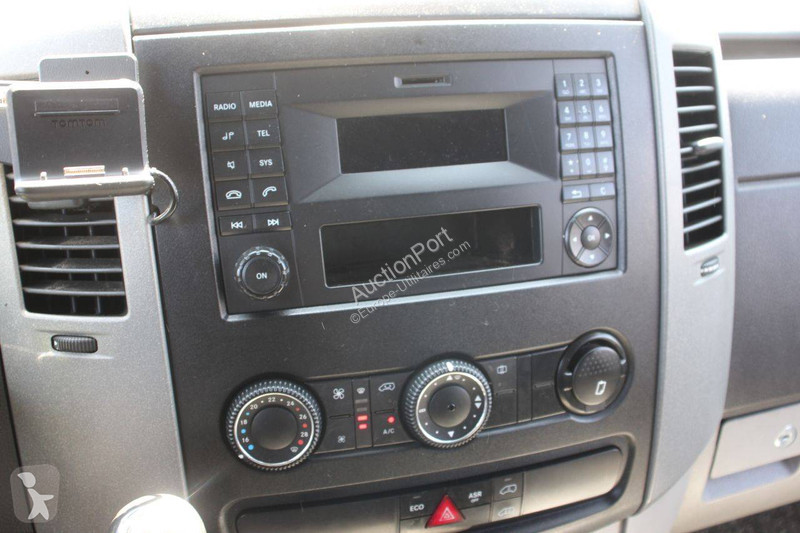 Véhicule utilitaire Mercedes