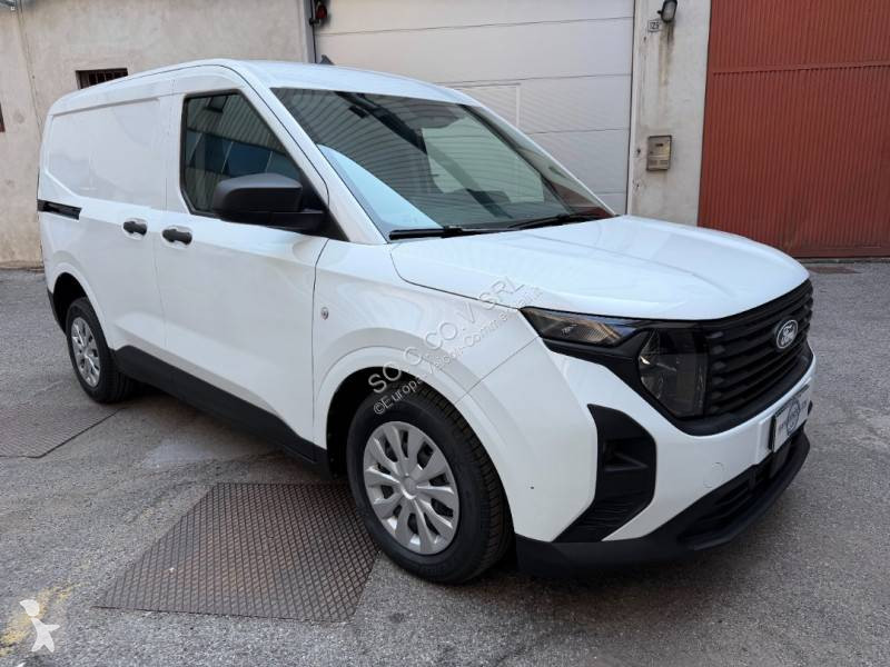 Комерційні автомобілі Ford