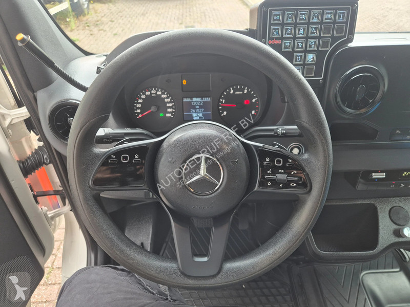 Véhicule utilitaire Mercedes 419 CDI/ 3.0 V6/...