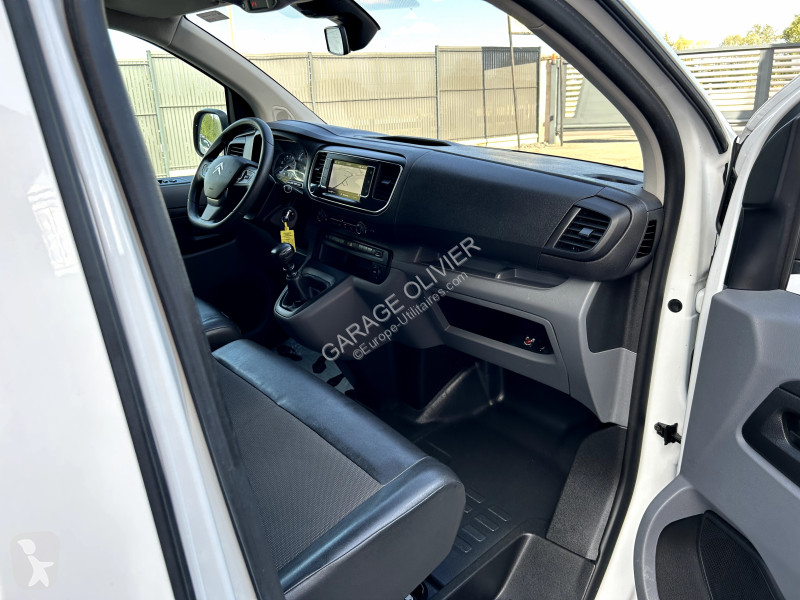 Véhicule utilitaire Citroën M Bluehdi 120...