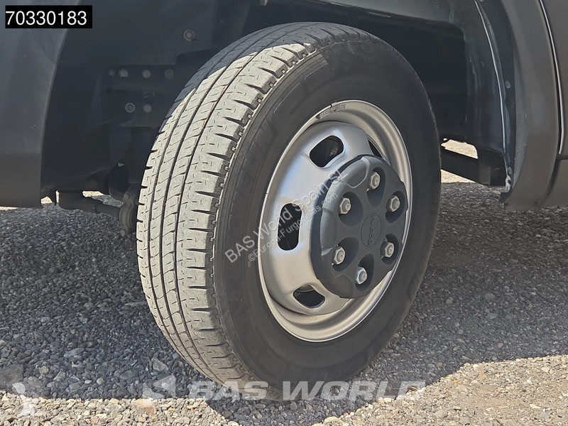 Furgoneta Iveco 35C14 Portacoches - Rueda...