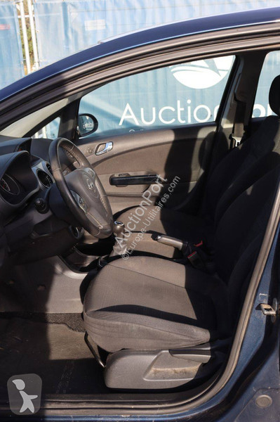 Véhicule utilitaire Opel