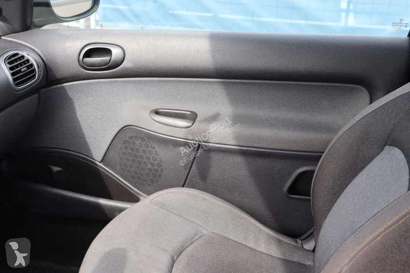 Véhicule utilitaire Peugeot